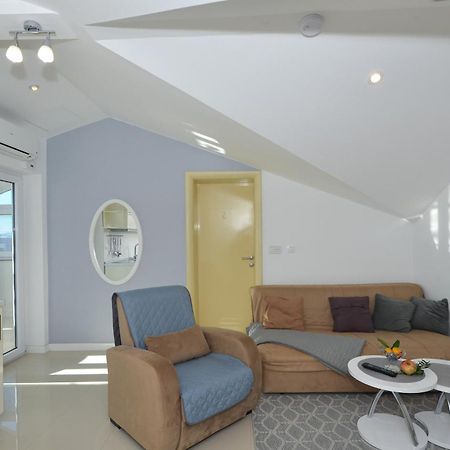 Villa Klaudia Trogir Exterior foto