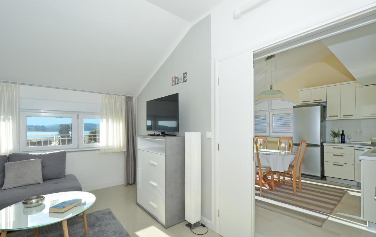 Villa Klaudia Trogir Exterior foto